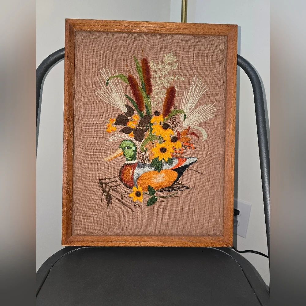 Vintage Handmade Framed Duck Needlepoint 3D Art Deco Cabin Geese Goose - Picture 2 of 8